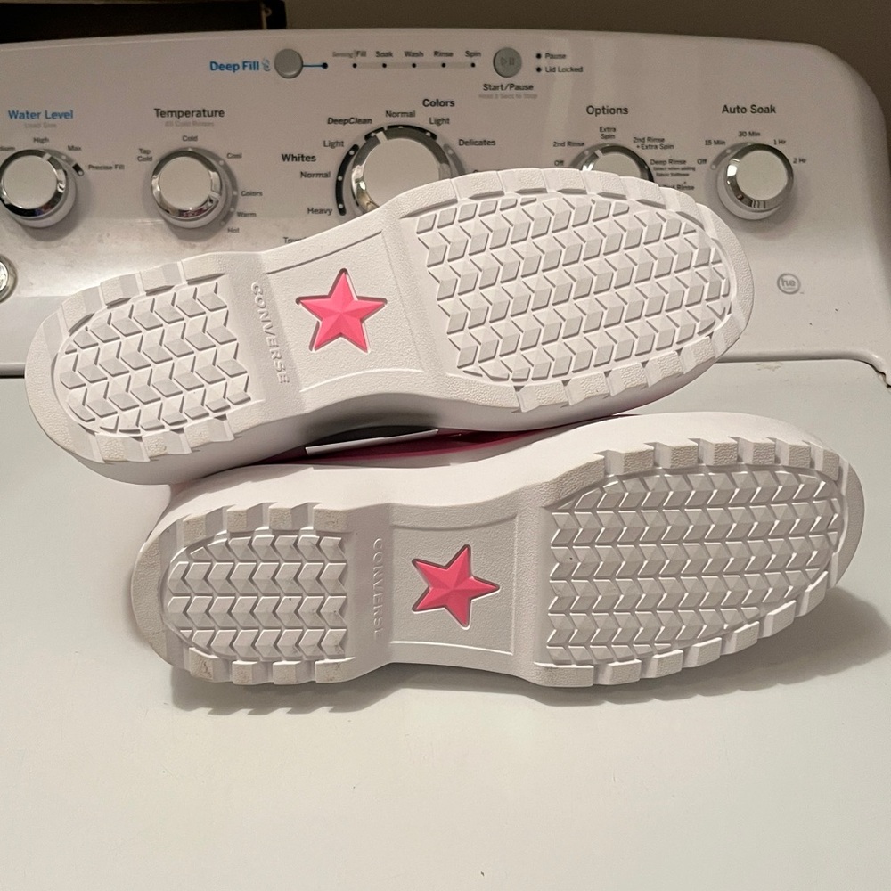 Converse Kids Glittery Pink Platform High-Tops - Picture 3 of 4